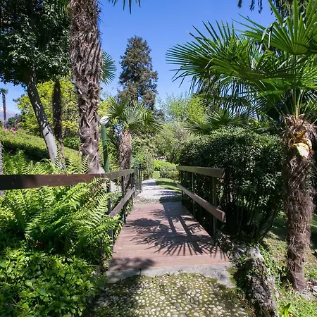 Apartment Sleeps 4 Cadenabbia
